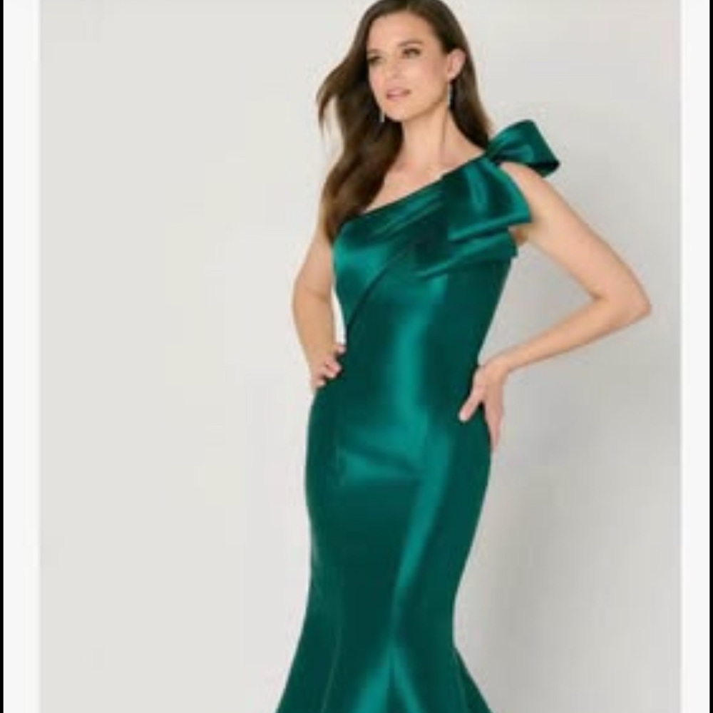 Cameron Blake CB776 - Bow Mikado Evening Dress - Emerald